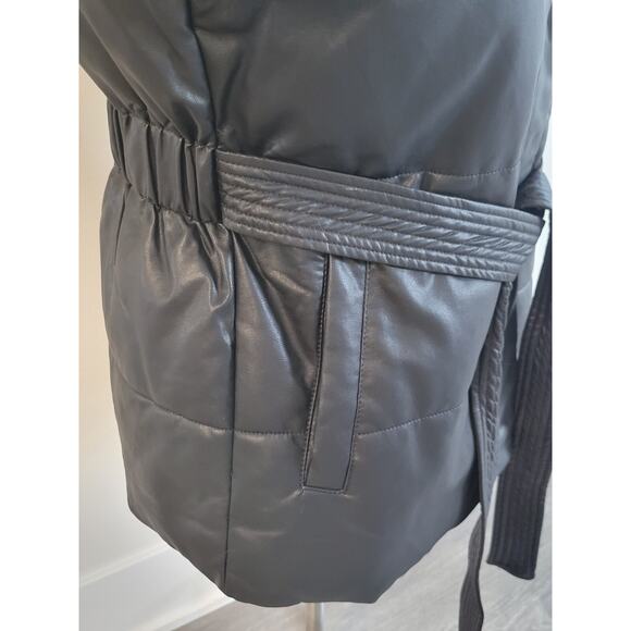 NWT Andrew Marc New York Black Faux Leather Vest Sleeveless Jaket Women Small - Picture 4 of 11
